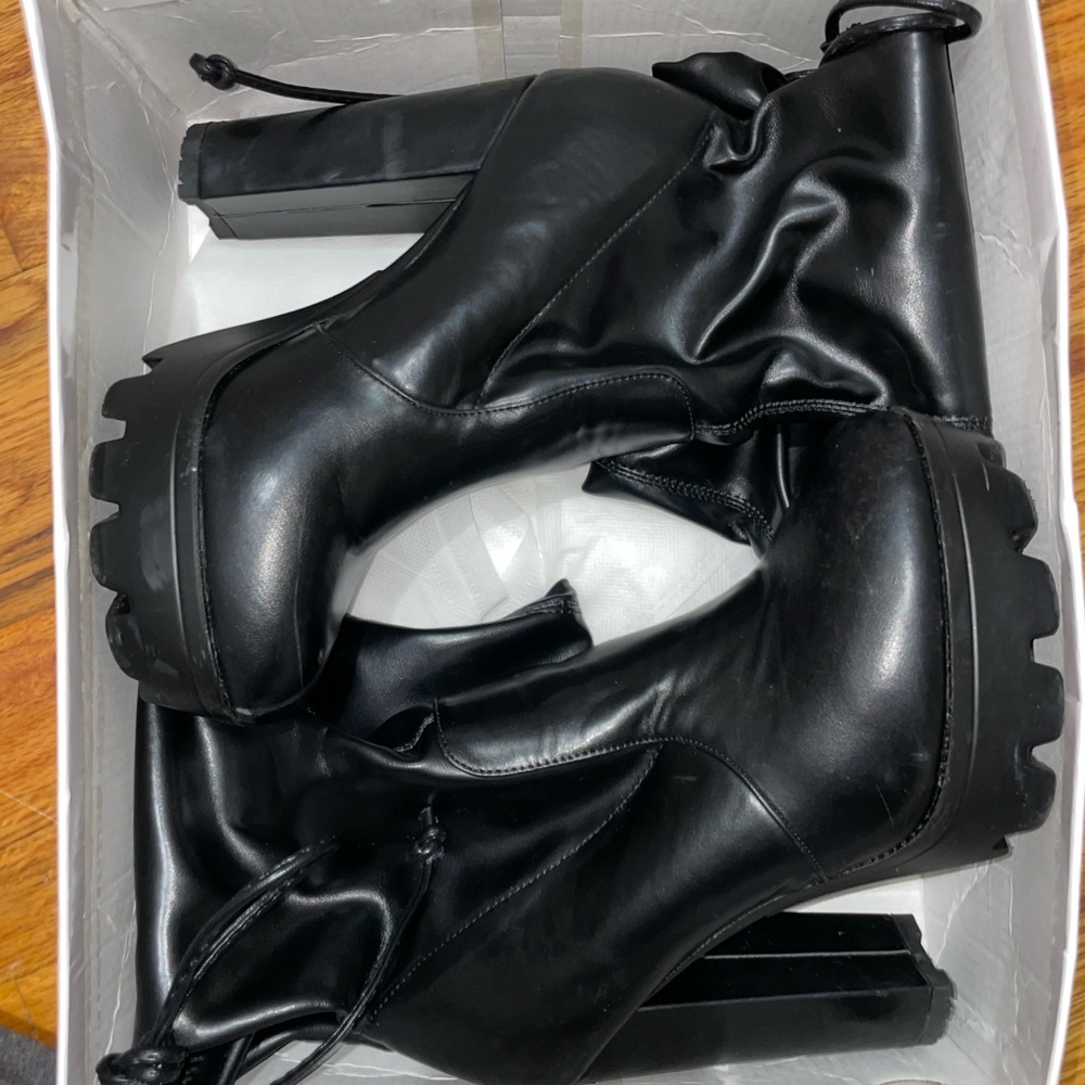 Black Platform Knee High Heeled Boots for Women